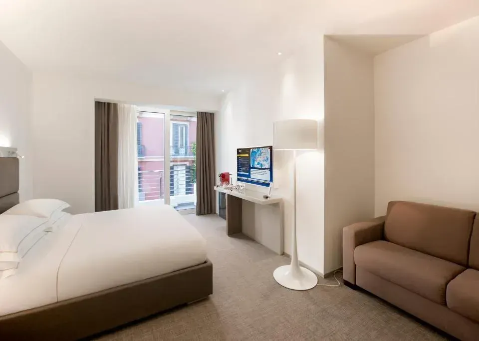Photo 2 of 10, Dilman Luxury Stay