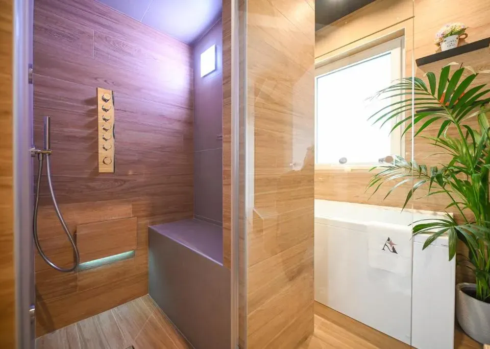 Photo 6 of 10, Aurisea Luxury Stays - Rooms and suite