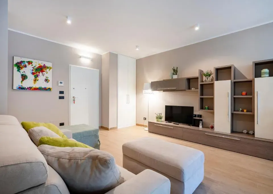 Photo 8 of 10, GuestHost - Casa Green Joyful Apartment
