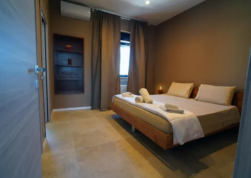 Photo 1 of 10, Suite DELFINO 39