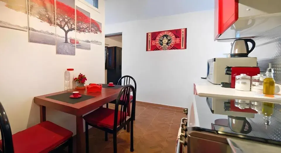 Photo 8 of 10, Sea Breeze Villa - Sole apartment