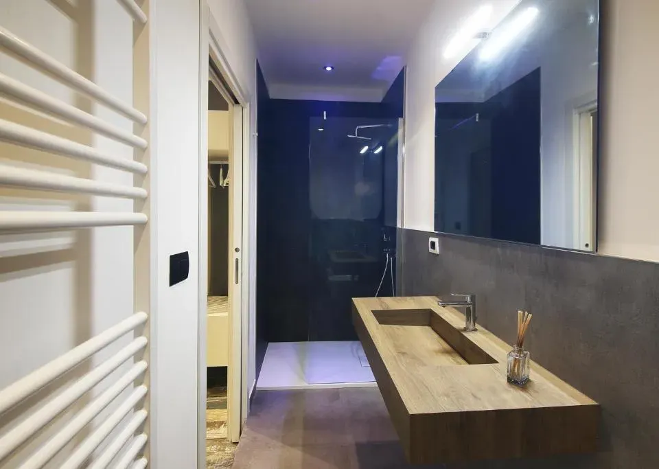 Photo 7 of 10, Interno 7