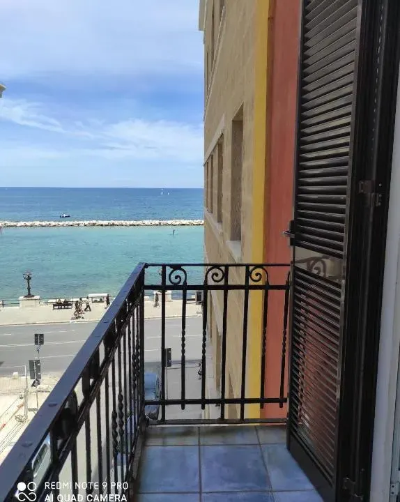 Photo 9 of 10, Mariantomare casa vacanze monolocale lungomare Bari