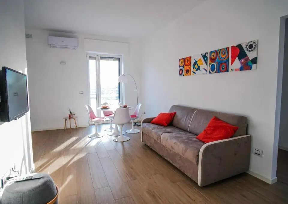 Photo 1 of 10, Rossani Suites&Aparts