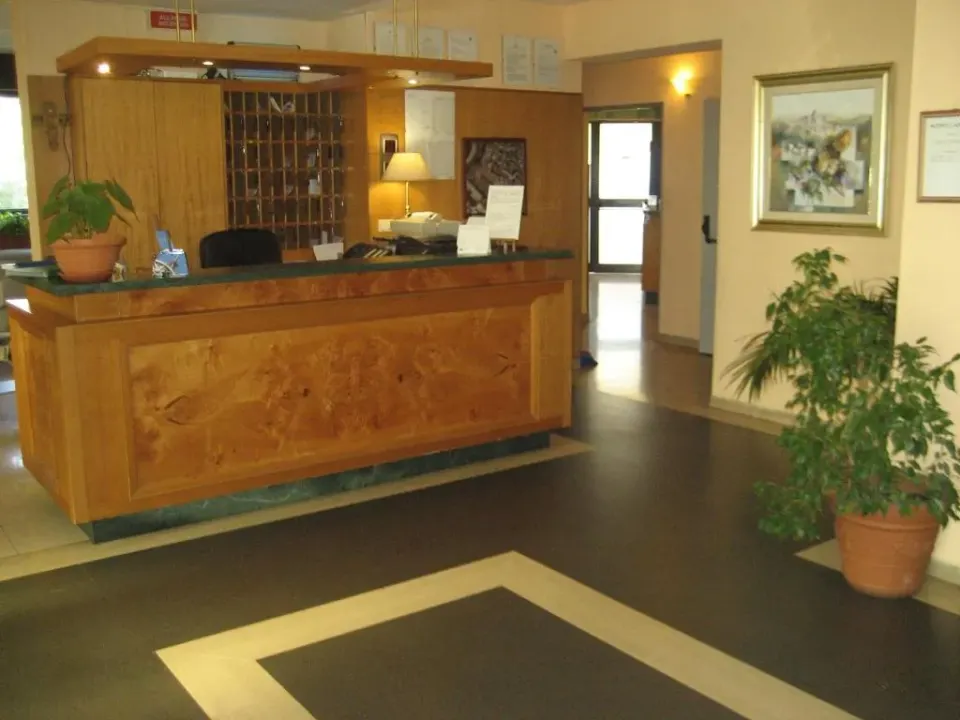 Photo 10 of 10, Campus Hotel