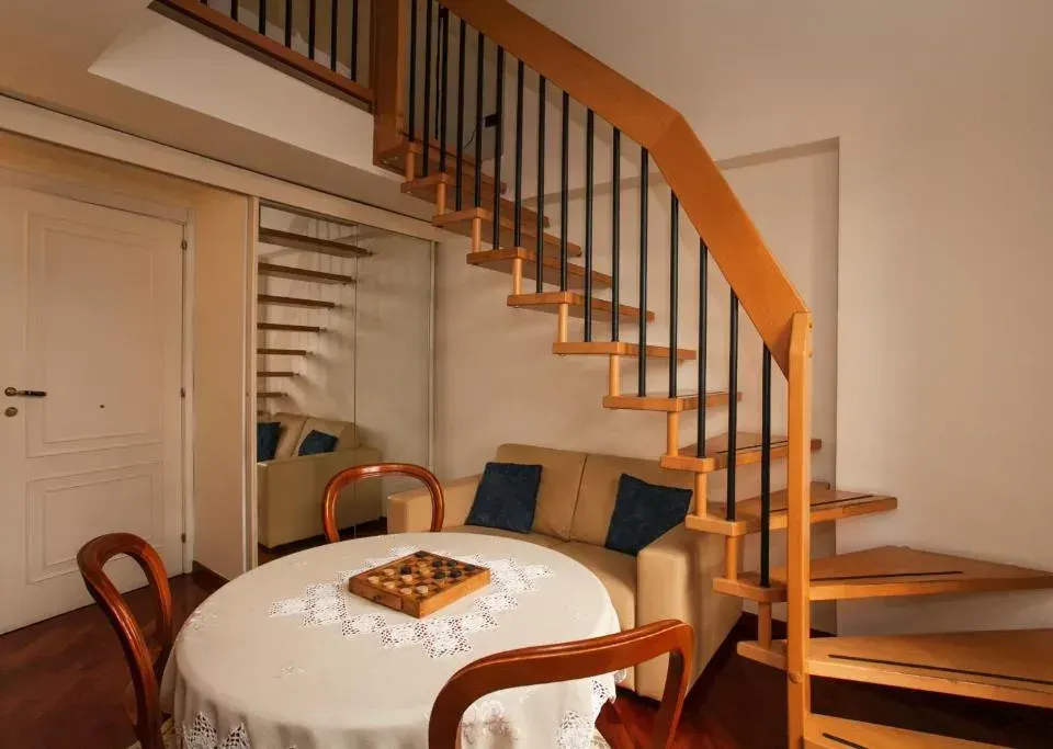 Photo 9 of 10, Zodiacus Residence