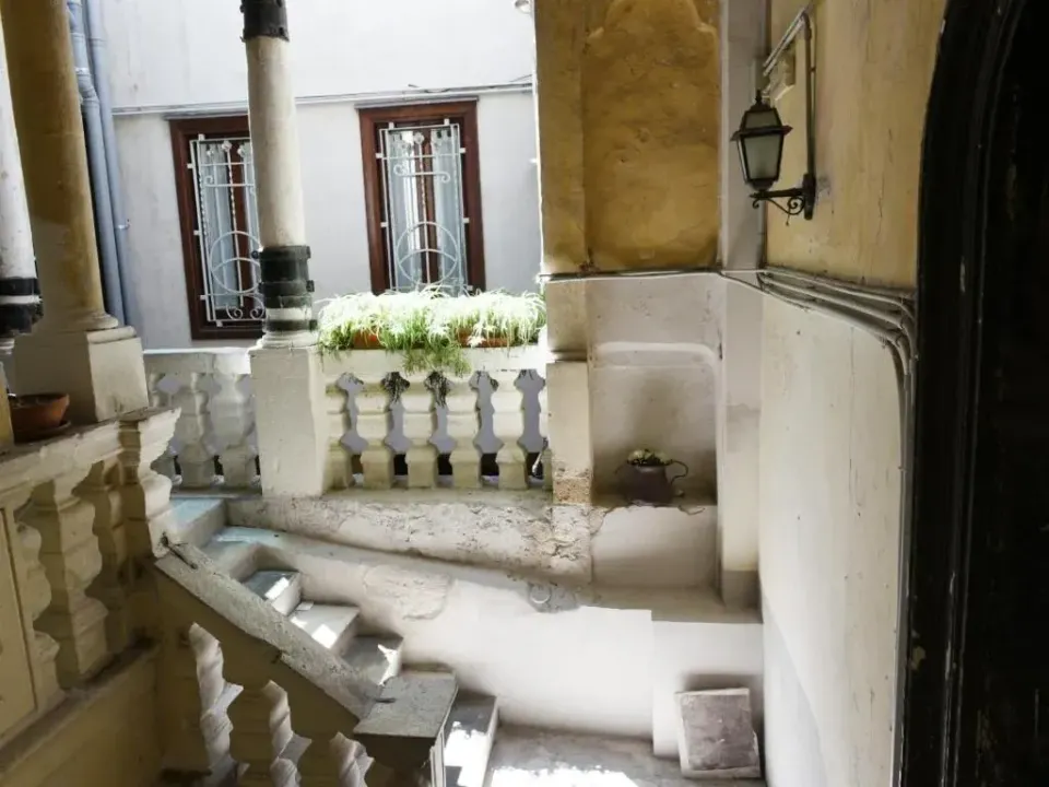 Photo 5 of 10, Sisters residence