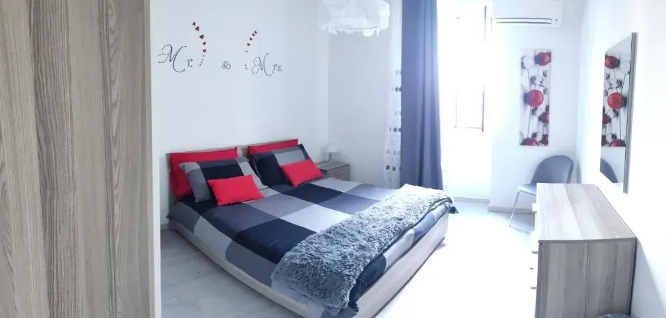 Photo 7 of 10, My Home