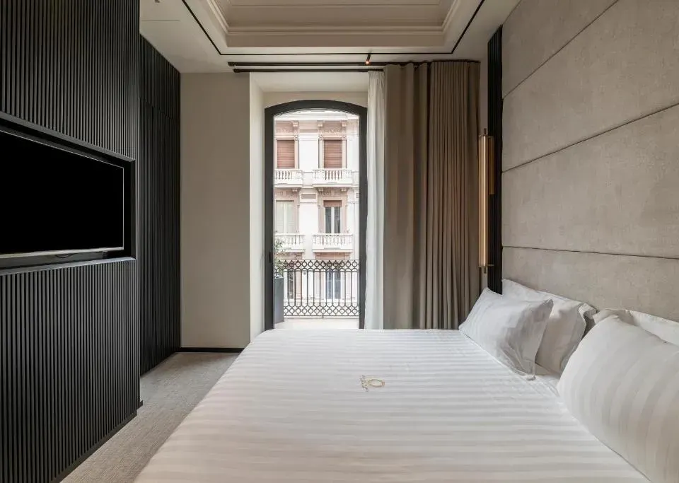 Photo 2 of 10, Sparano Palace - Luxury Maison