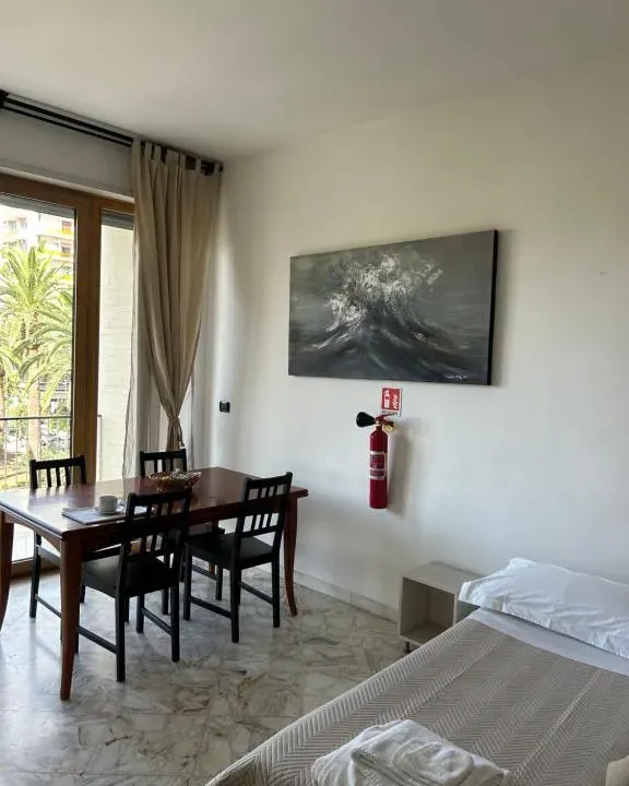 Photo 2 of 10, Apulia Bari Centrale Apartment A