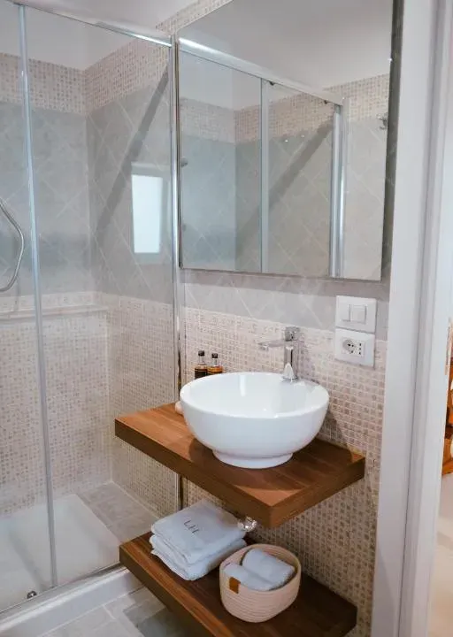 Photo 7 of 10, San Gaetano Luxury Home