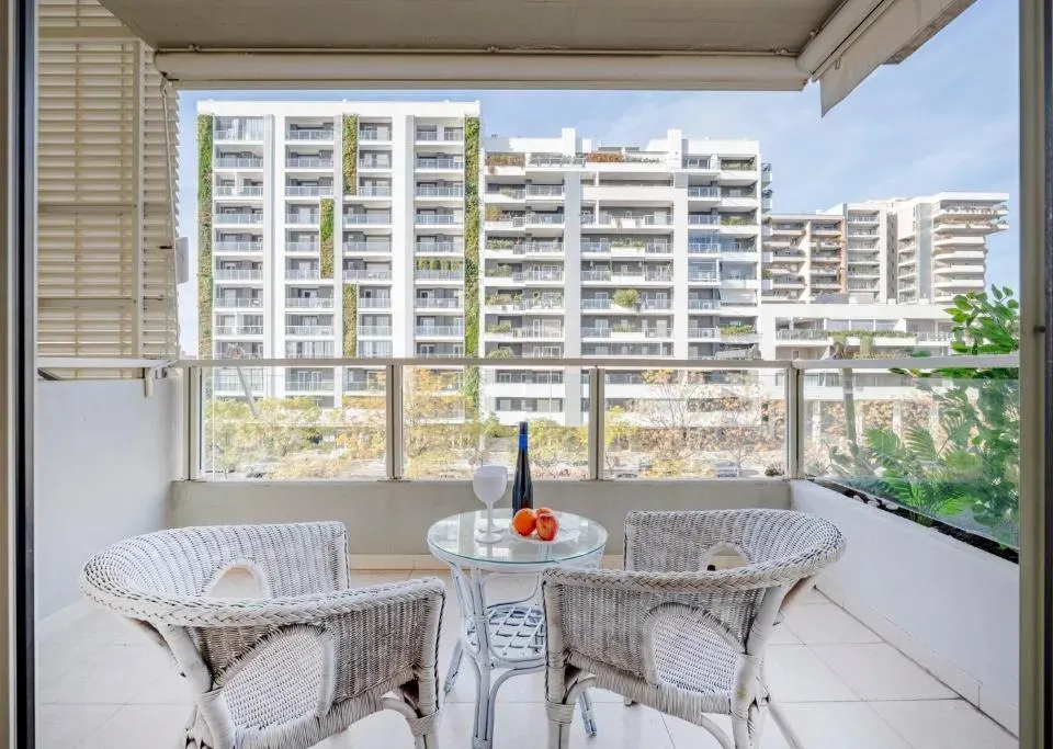 Photo 4 of 10, GuestHost - Le Vele Apartment with balcony