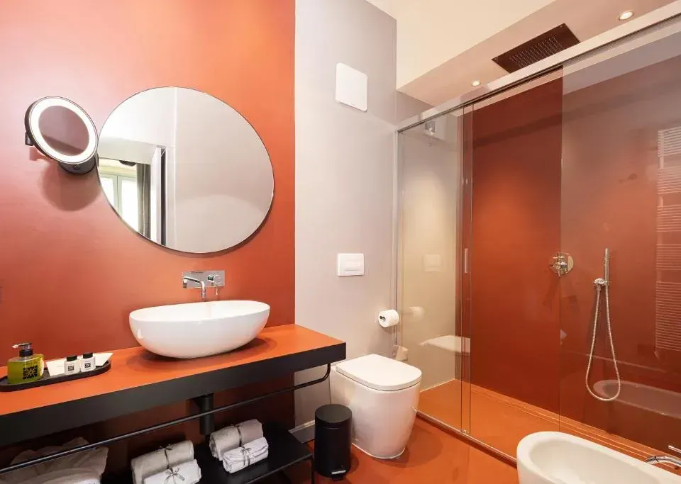 Photo 3 of 10, VIS urban suites & spa - Boutique Hotel
