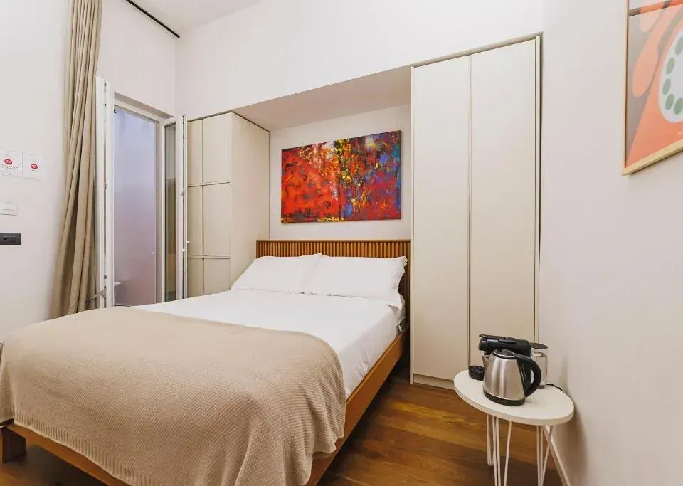 Photo 6 of 10, Palazzo Italia Suites