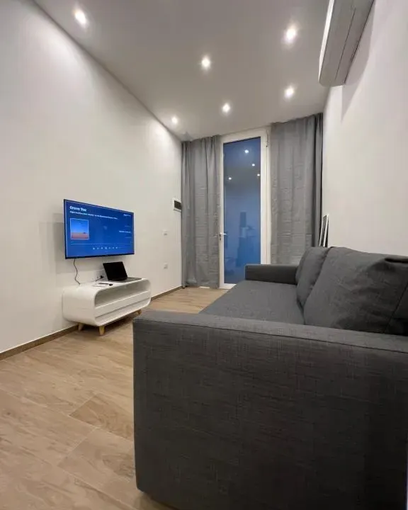 Photo 5 of 10, Citywise Vittorio - Independent Apartment near Bari central station