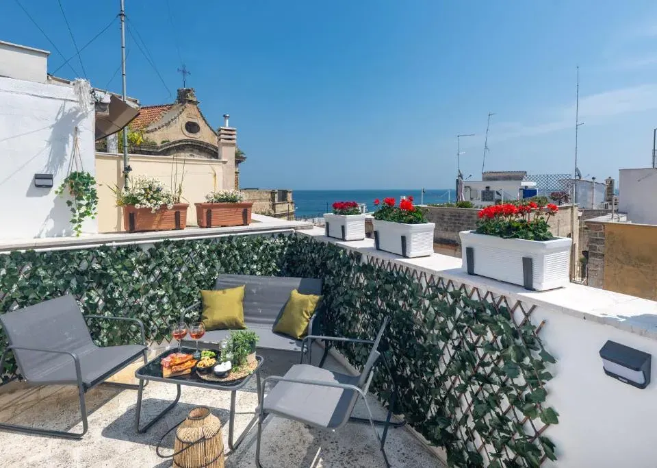 Photo 1 of 10, St Nicholas EXCLUSIVE PALACE With Sea View Terrace