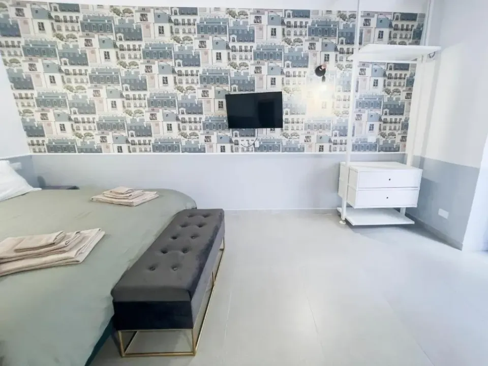 Photo 4 of 10, Saint Barth Guest House - Historic Loft in Bari