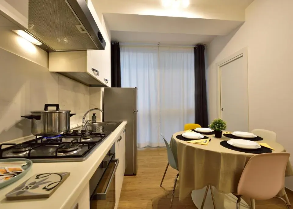 Photo 5 of 10, LOFT - Modern house