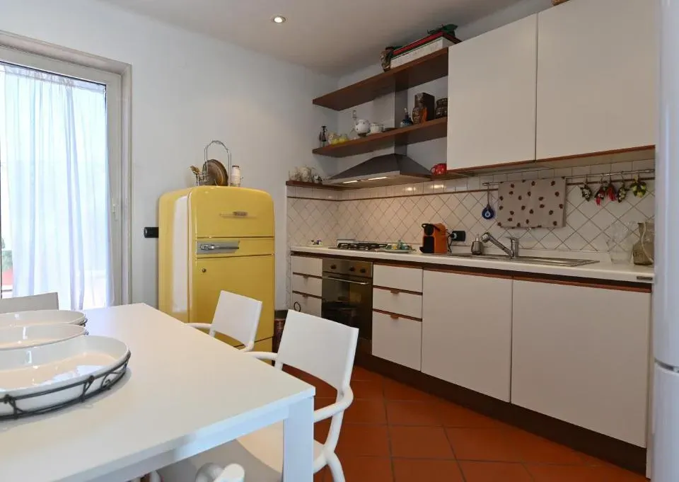 Photo 4 of 10, Terrazza128