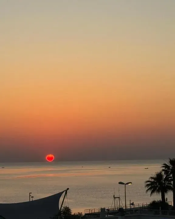 Photo 8 of 10, Pranayama Sea View