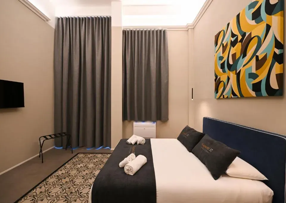 Photo 7 of 10, Me too exclusive apartments - Cognetti 37 Suites