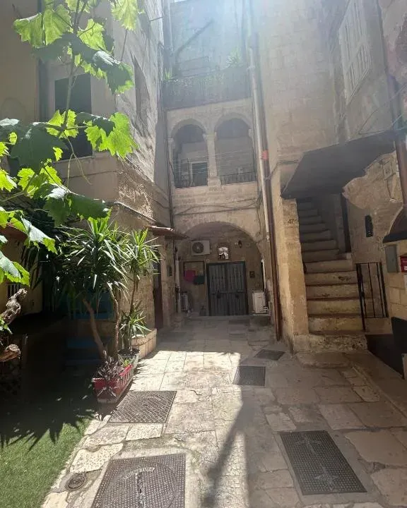 Photo 5 of 10, Bari Sweet Home 45