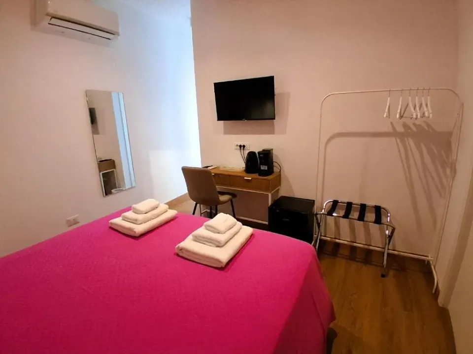 Photo 5 of 10, La Maison de Stephanie rooms