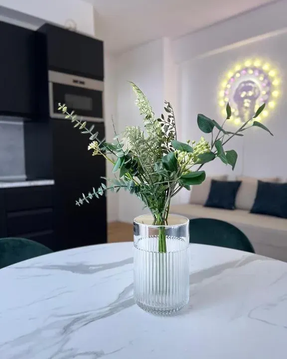 Photo 10 of 10, Eccelsobarese Boutique Apartment - 10 mins from City Center
