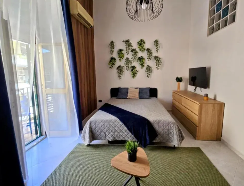 Photo 8 of 10, Bella Bari Big Apartment for maximum 8 people with FREE Air Conditioner and Balcony