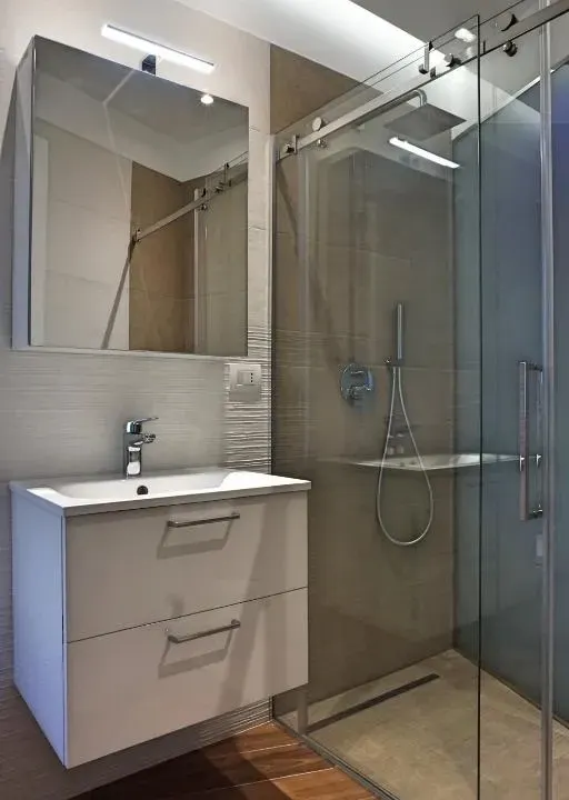 Photo 3 of 10, Sevi modern stay