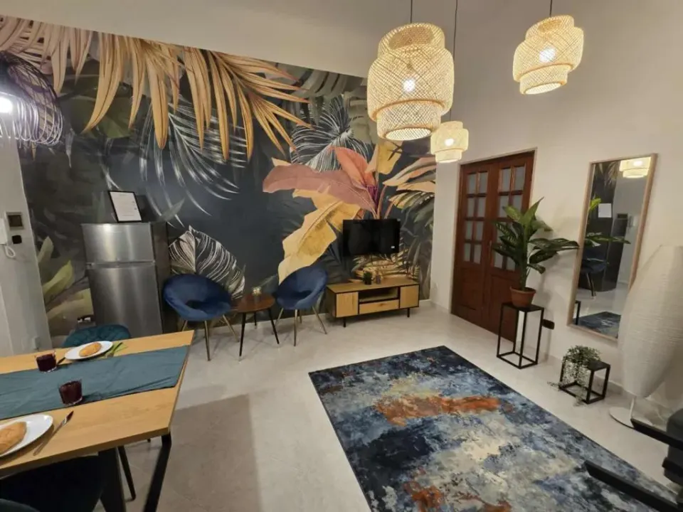 Photo 10 of 10, Bella Bari Big Apartment for maximum 8 people with FREE Air Conditioner and Balcony