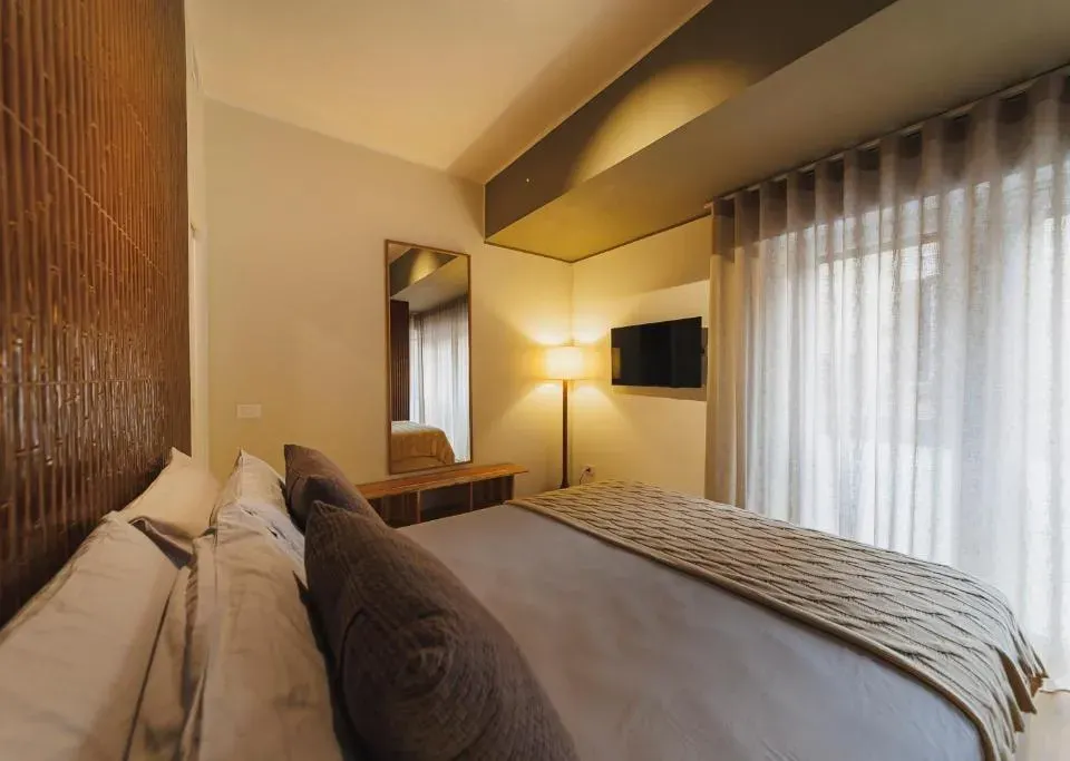 Photo 9 of 10, Casa Bolero 48 - Elegant Downtown Stay