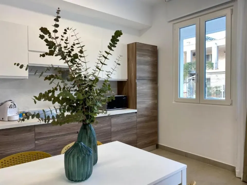 Photo 5 of 10, BeeApartments Bari