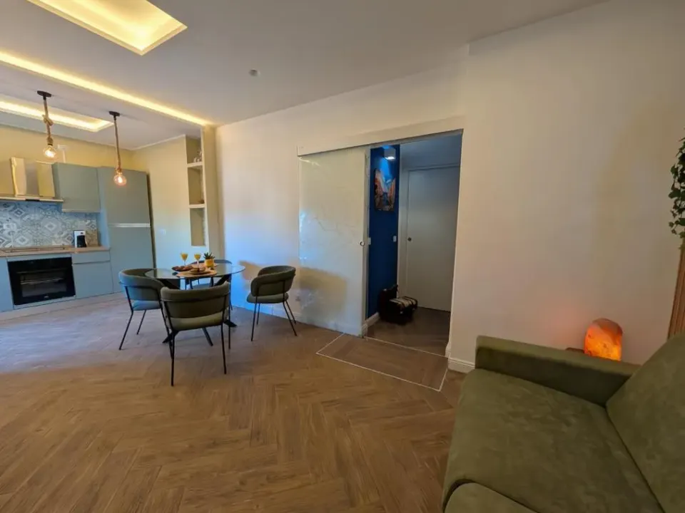 Photo 10 of 10, THE ARRIVAL SUITE-Bari Centrale