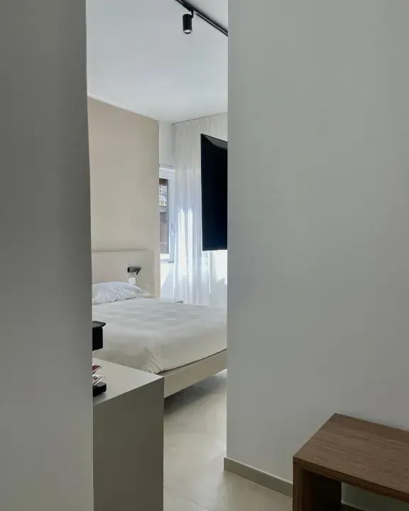 Photo 1 of 10, Moma Urban Stay