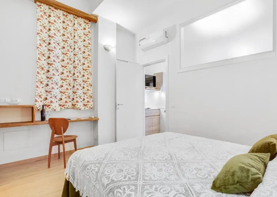 Photo 2 of 10, GuestHost - Madame Bari fully equipped apartment