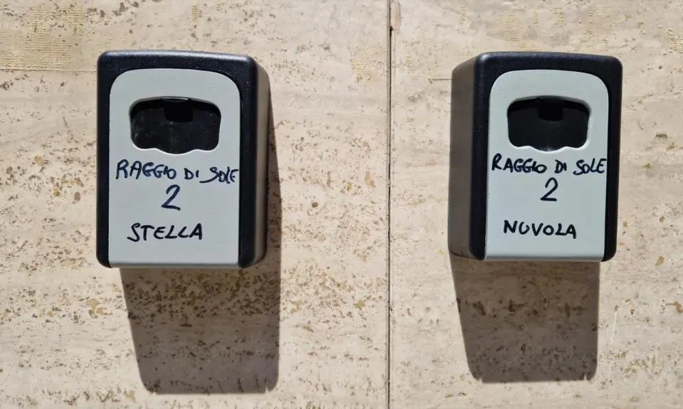 Photo 9 of 10, Raggio di Sole 2