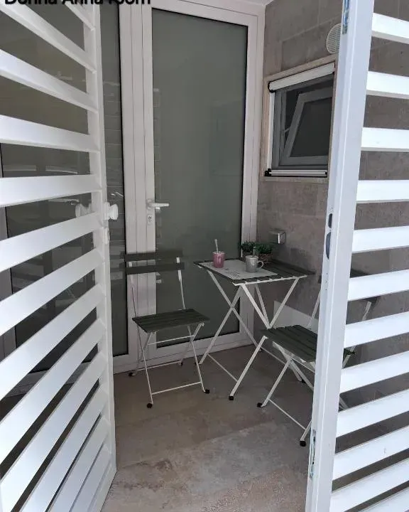 Photo 1 of 10, Palazzo Paterno Bari