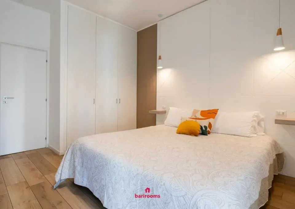 Photo 4 of 10, Barirooms - Picca 24