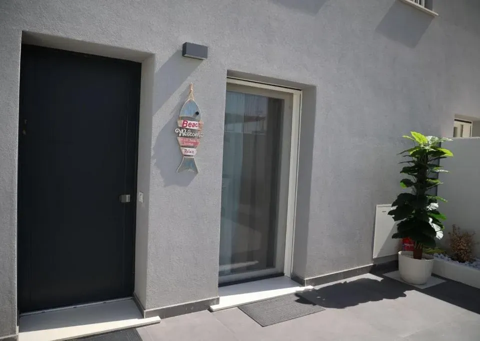 Photo 9 of 10, Domus Levante Apartment