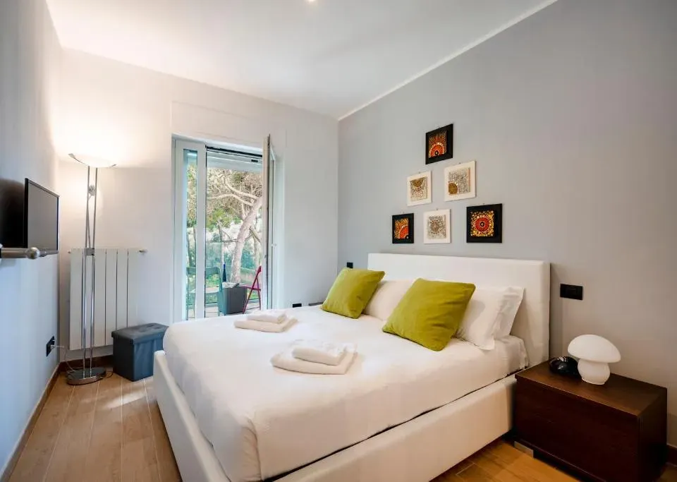 Photo 3 of 10, GuestHost - Casa Green Joyful Apartment
