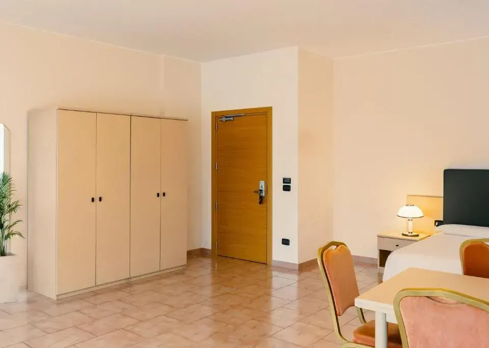 Photo 4 of 10, B&B HOTEL Bari Rondò