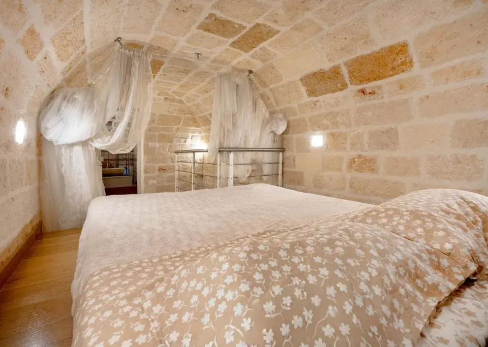 Photo 2 of 10, Rosato 31-loft Vista Mare