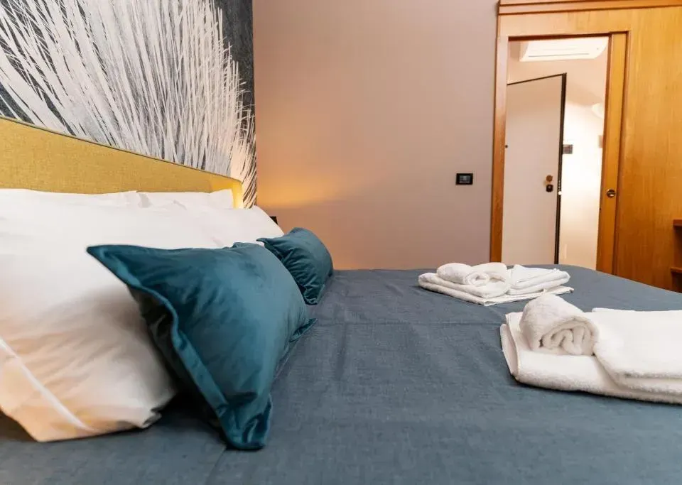 Photo 4 of 10, Apulia Re' Aparthotel & Suites