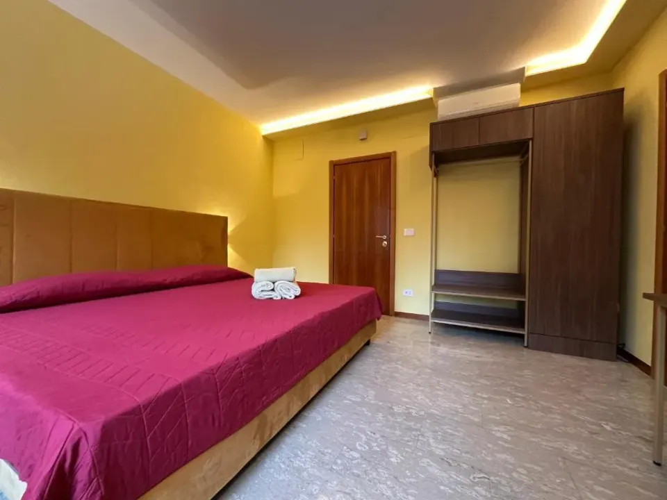 Photo 1 of 10, CconfortHotels Murat Garden