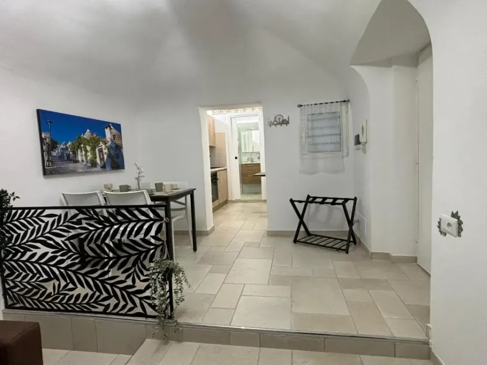 Photo 3 of 10, Mecy's Home