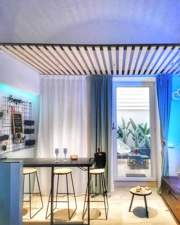 Photo 1 of 10, Hello Gorgeous Suite Bari