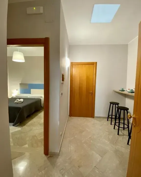 Photo 7 of 10, Ginevra Rooms