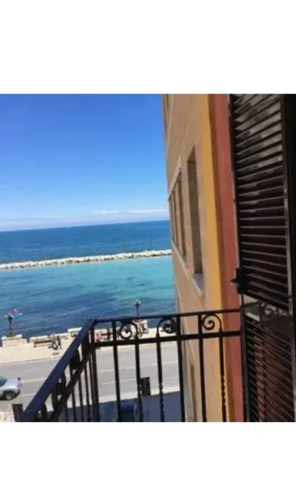 Photo 10 of 10, Mariantomare casa vacanze monolocale lungomare Bari