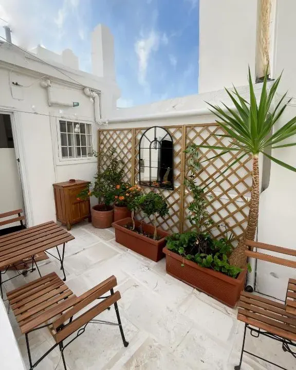Photo 8 of 10, Bari LandLord 71 - Central Rooms